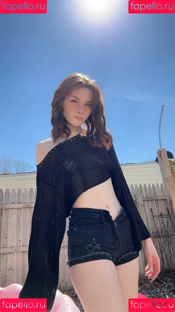 Soggyalien22 Onlyfans Photo Gallery 