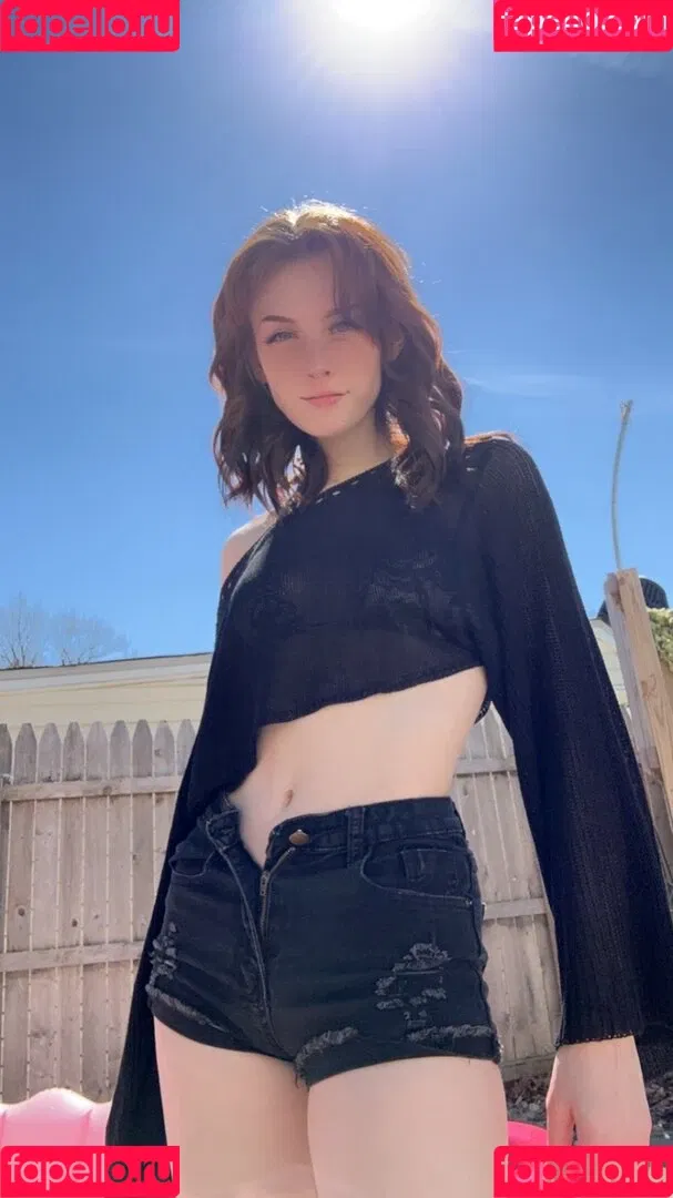Soggyalien22 Onlyfans Photo Gallery 