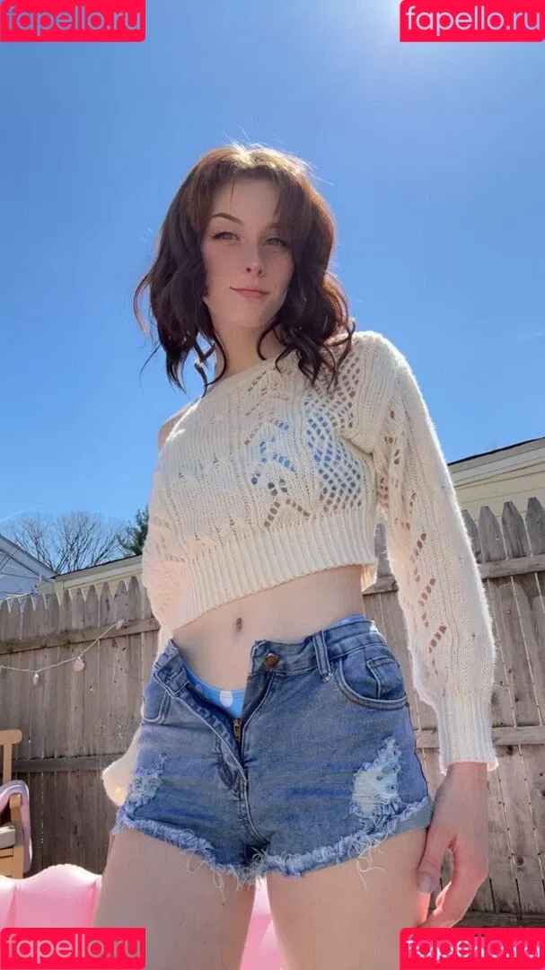Soggyalien22 Onlyfans Photo Gallery 