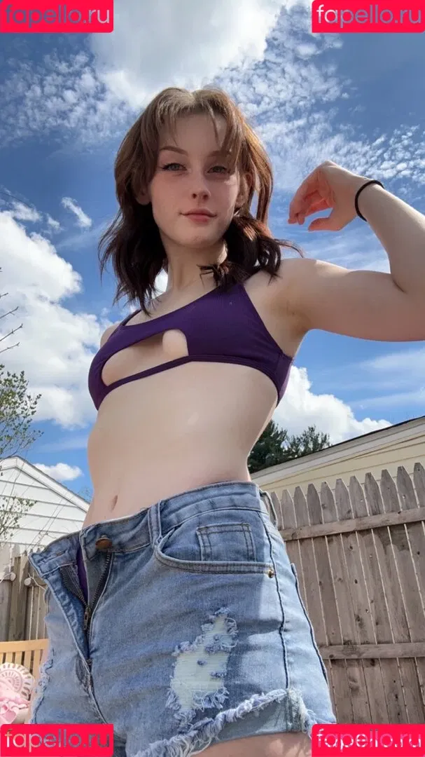 Soggyalien22 Onlyfans Photo Gallery 