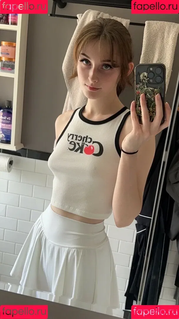 Soggyalien22 Onlyfans Photo Gallery 