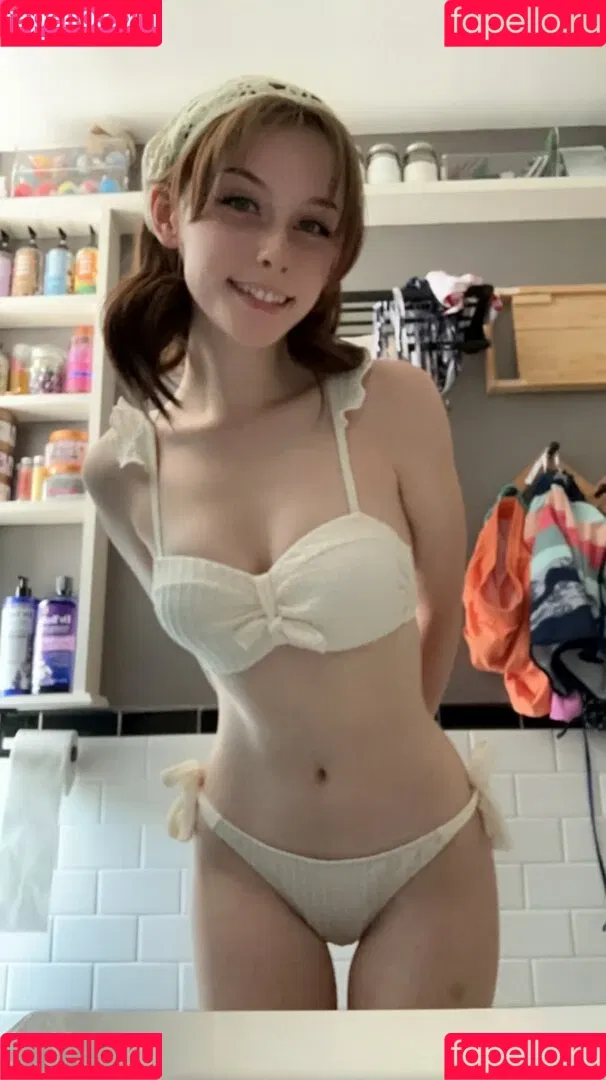 Soggyalien22 Onlyfans Photo Gallery 