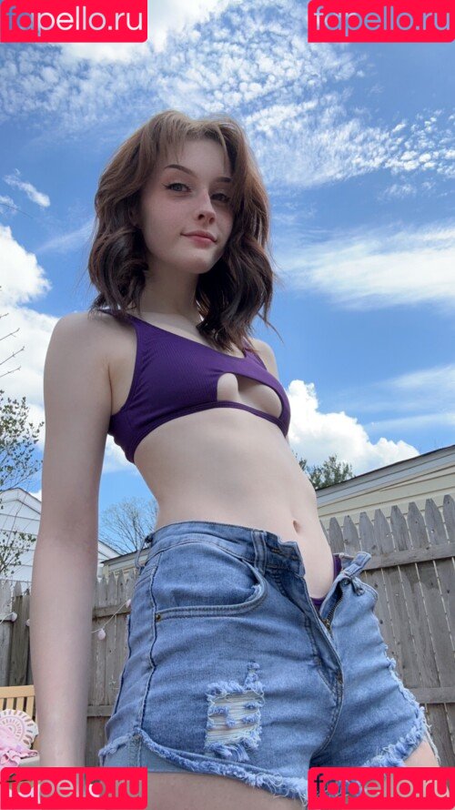 Soggyalien22 Onlyfans Photo Gallery 