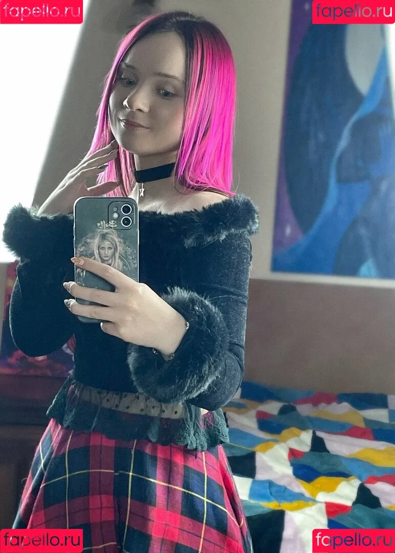 Rainbow Satanica Onlyfans Photo Gallery 