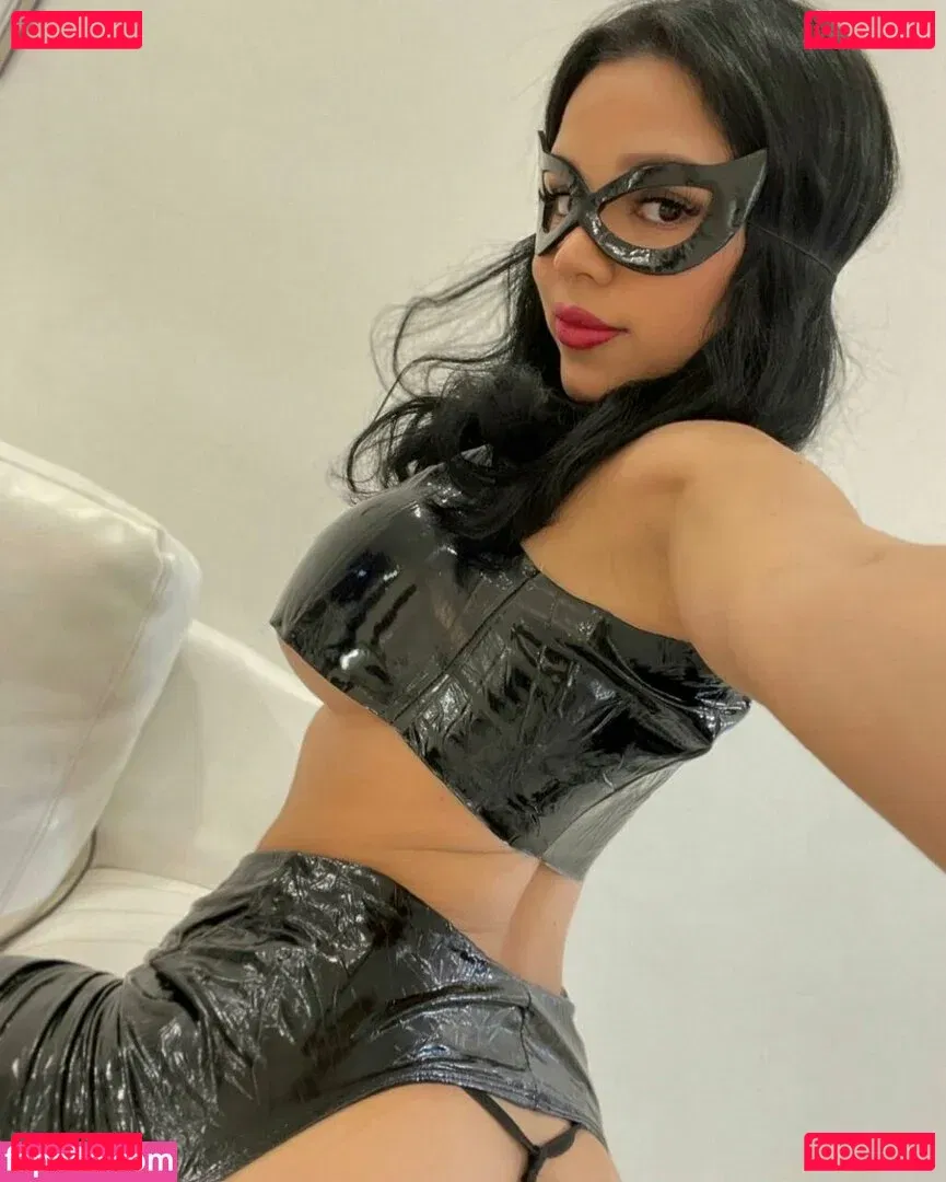 aleidaramirez Onlyfans Photo Gallery 