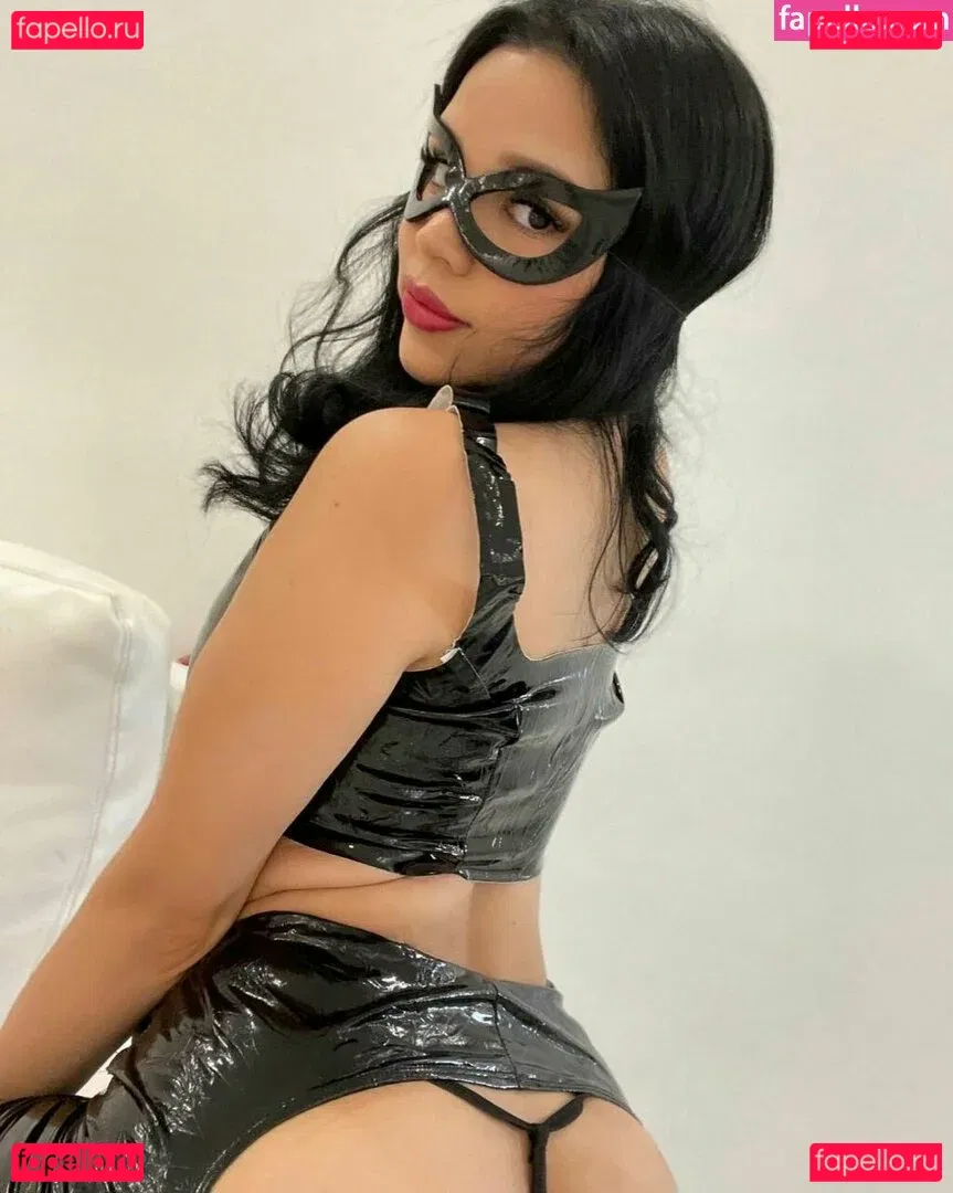 aleidaramirez Onlyfans Photo Gallery 