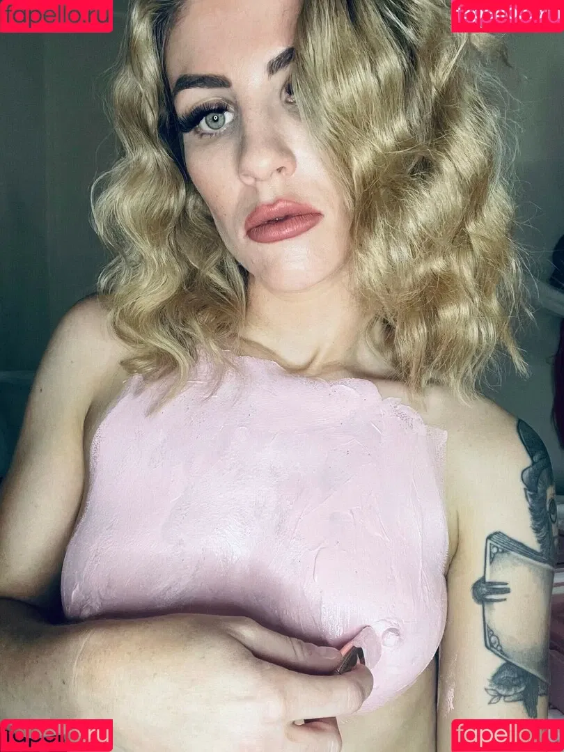 Booka Nile Onlyfans Photo Gallery 