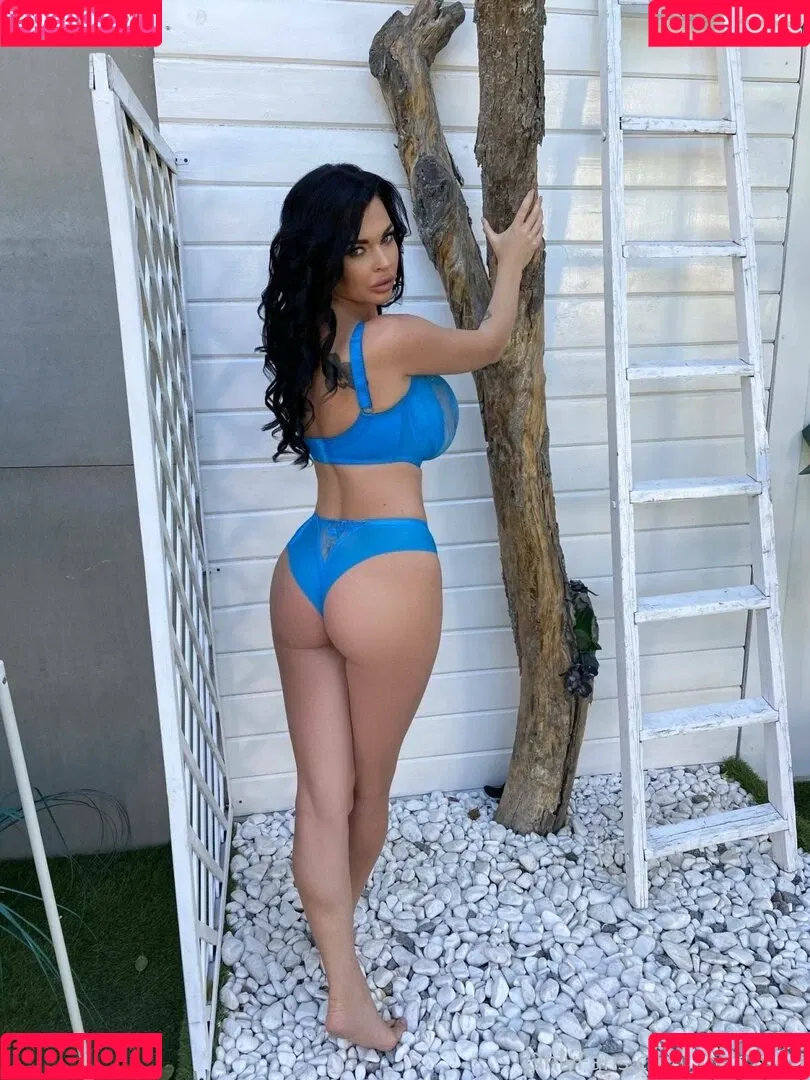 sharizelka Onlyfans Photo Gallery 
