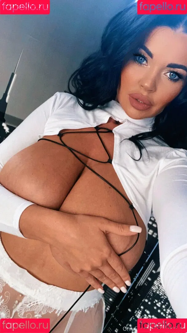 sharizelka Onlyfans Photo Gallery 
