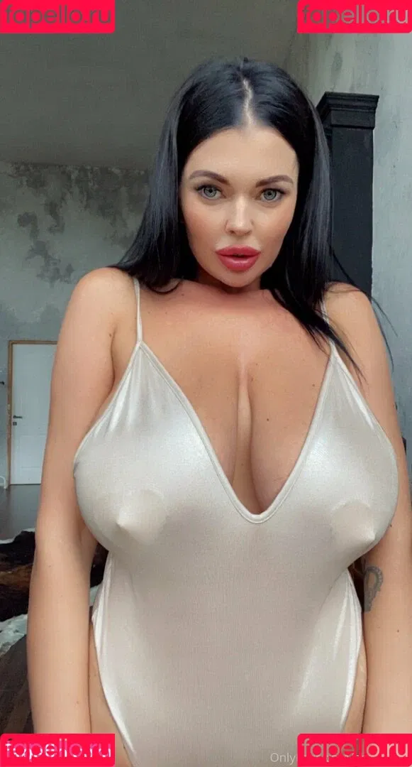 sharizelka Onlyfans Photo Gallery 