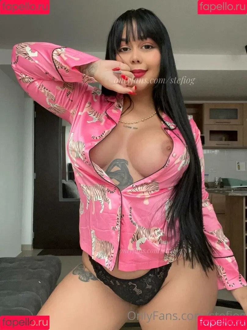 Stefiog Onlyfans Photo Gallery 