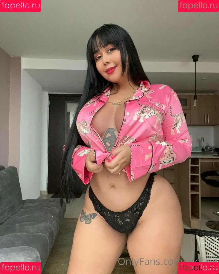 Stefiog Onlyfans Photo Gallery 