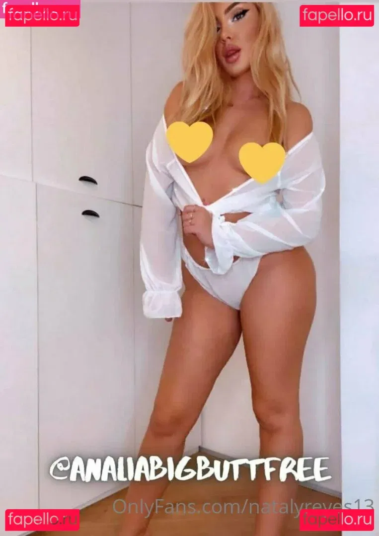 Huge Tits Nataly Onlyfans Photo Gallery 