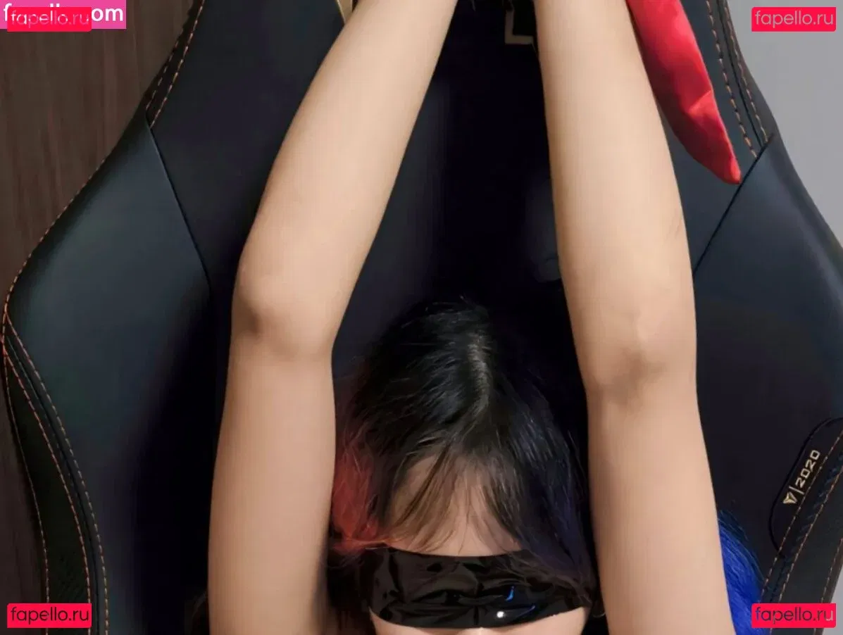 littleeleaf Onlyfans Photo Gallery 