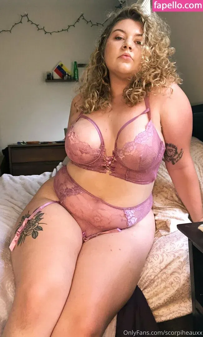 scorpiheauxx Onlyfans Photo Gallery 
