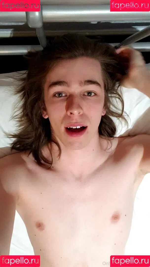 tomaaa Onlyfans Photo Gallery 