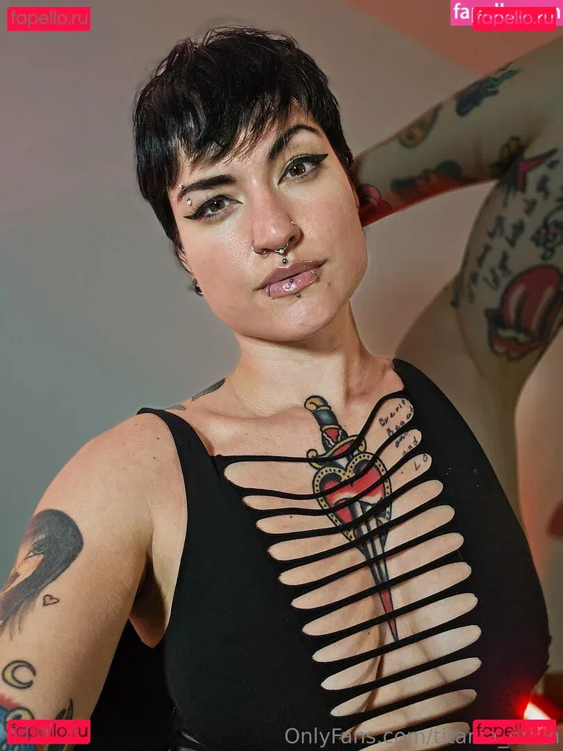 titania_orion Onlyfans Photo Gallery 