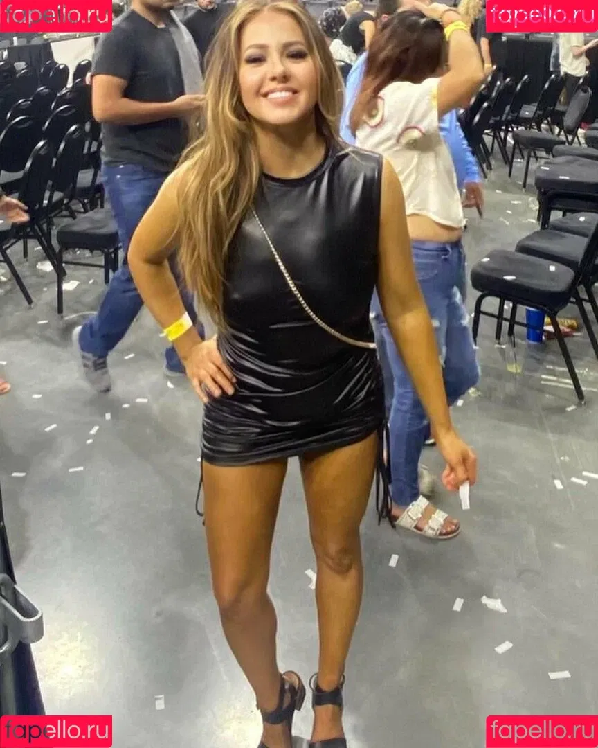 MarieFromTheBlock Onlyfans Photo Gallery 