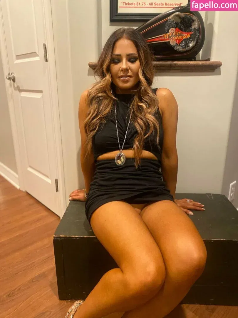 MarieFromTheBlock Onlyfans Photo Gallery 