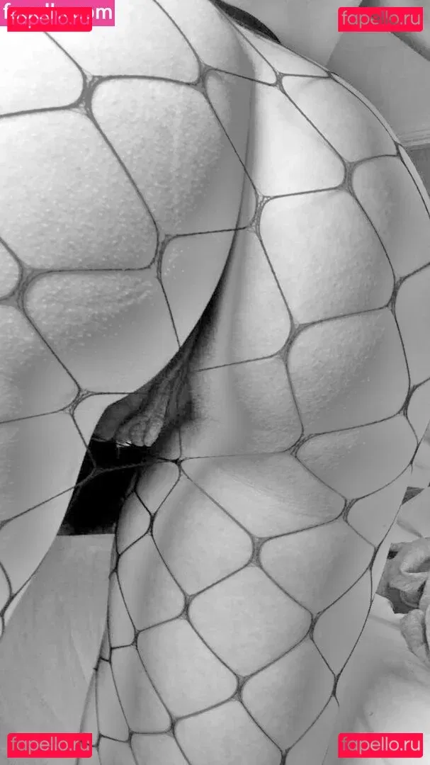 Rosa Brighid Onlyfans Photo Gallery 