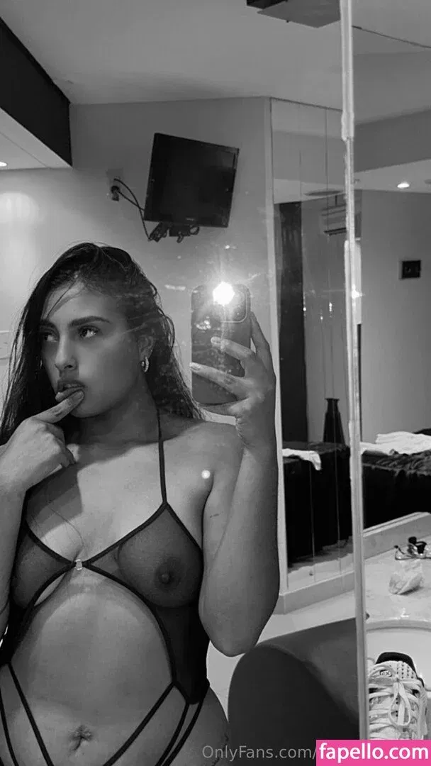 malcriada012 Onlyfans Photo Gallery 