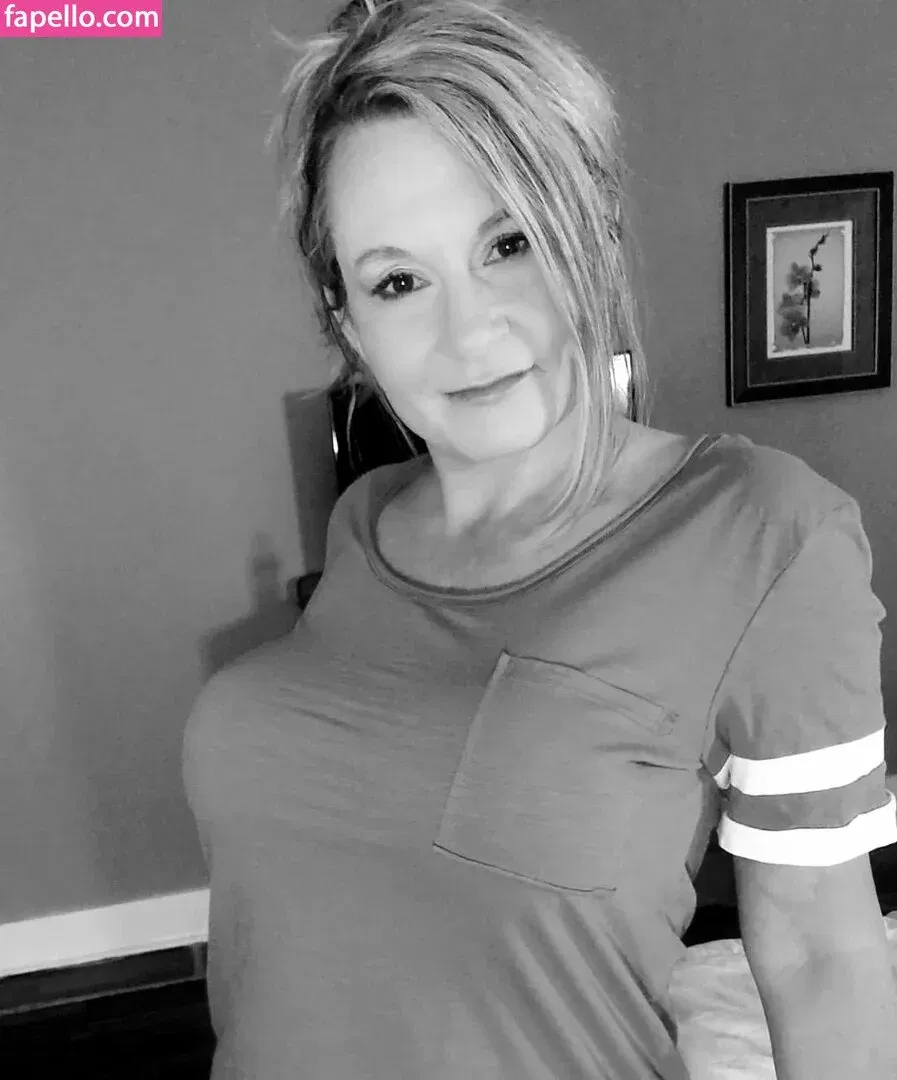 PerriPlays Onlyfans Photo Gallery 