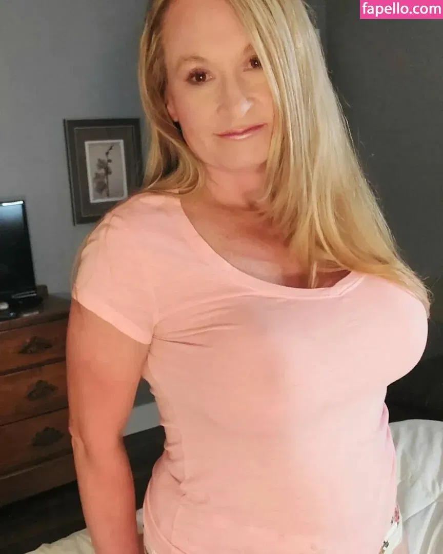 PerriPlays Onlyfans Photo Gallery 