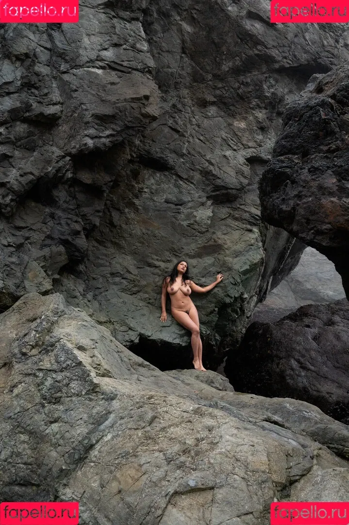 Dakini Onlyfans Photo Gallery 