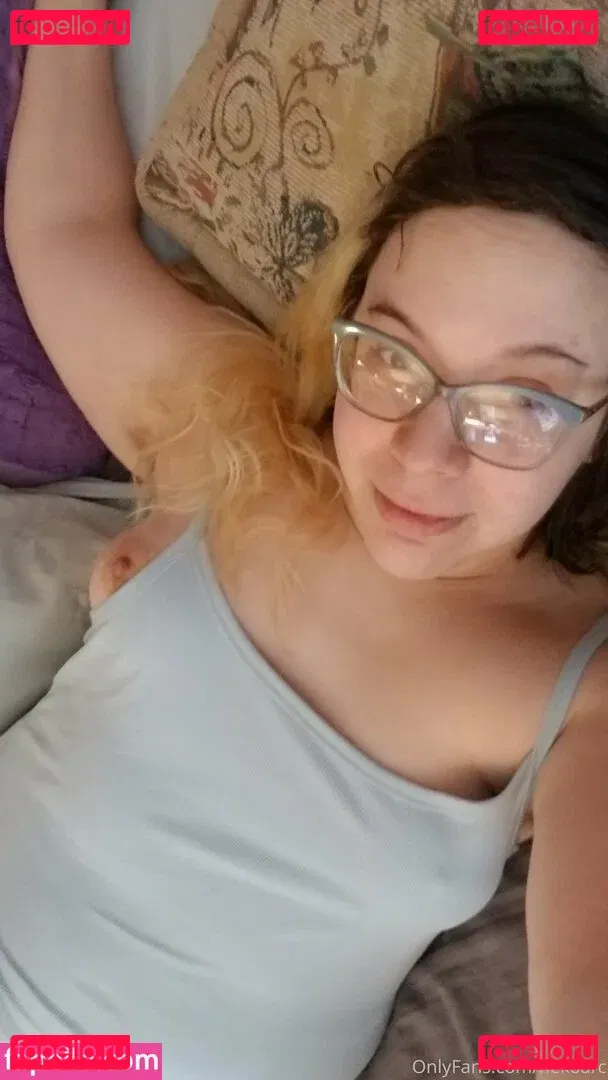 nekoarc Onlyfans Photo Gallery 