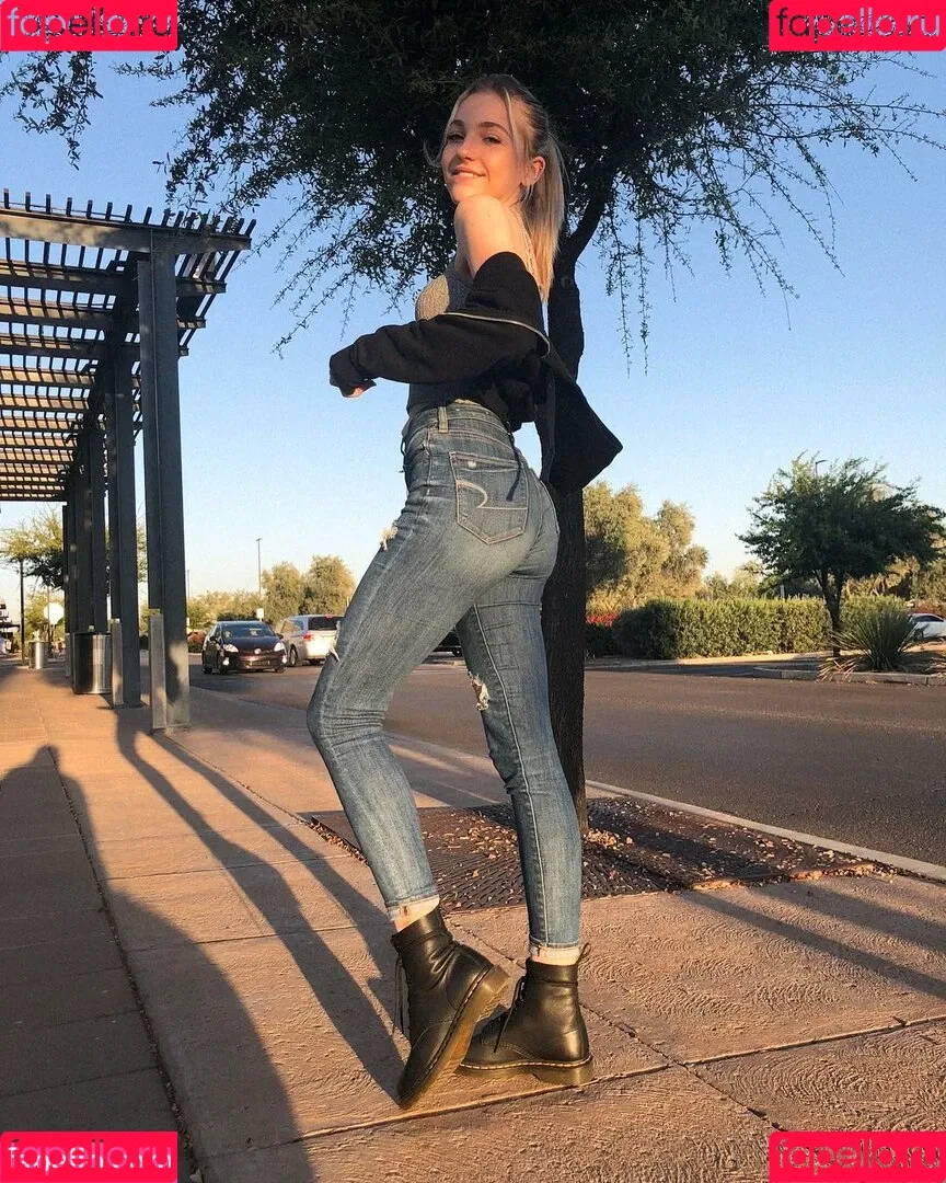 Brynn Rumfallo Onlyfans Photo Gallery 