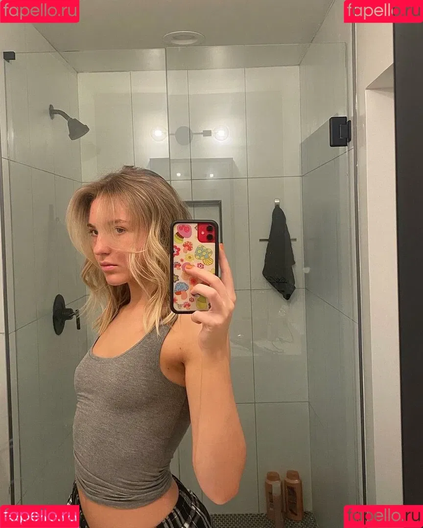 Brynn Rumfallo Onlyfans Photo Gallery 
