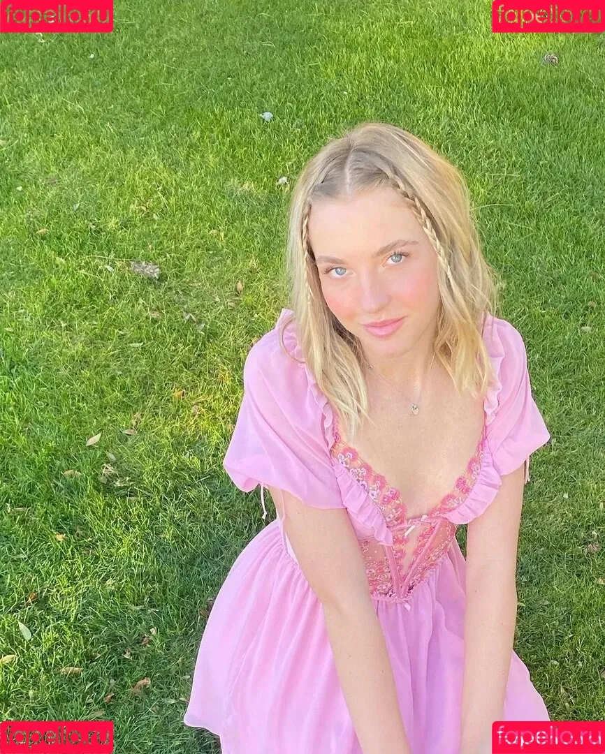 Brynn Rumfallo Onlyfans Photo Gallery 