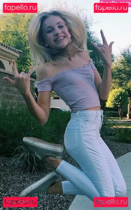 Brynn Rumfallo Onlyfans Photo Gallery 