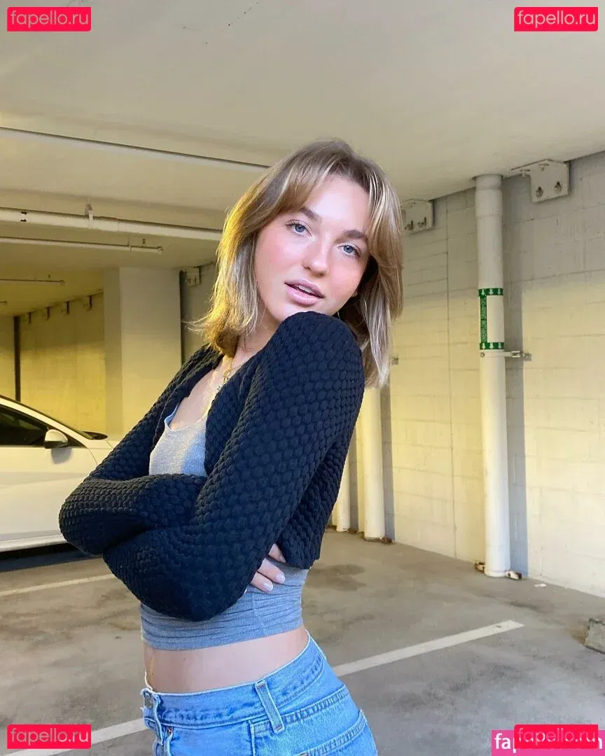 Brynn Rumfallo Onlyfans Photo Gallery 