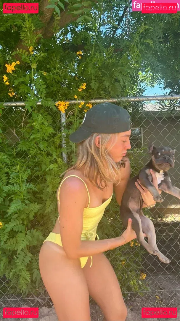 Brynn Rumfallo Onlyfans Photo Gallery 