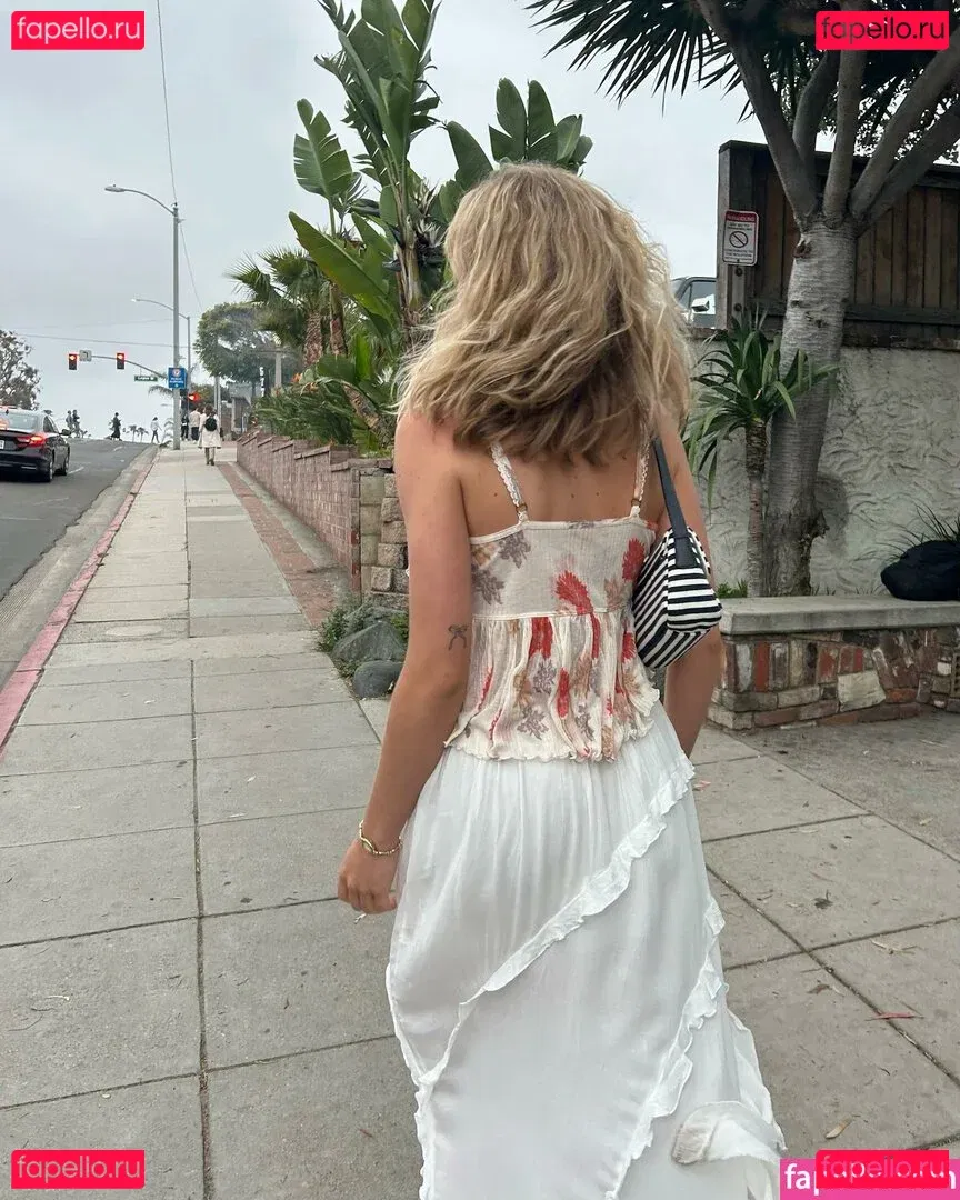 Brynn Rumfallo Onlyfans Photo Gallery 