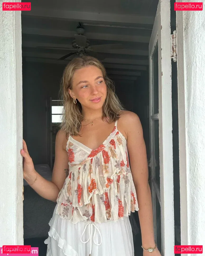 Brynn Rumfallo Onlyfans Photo Gallery 