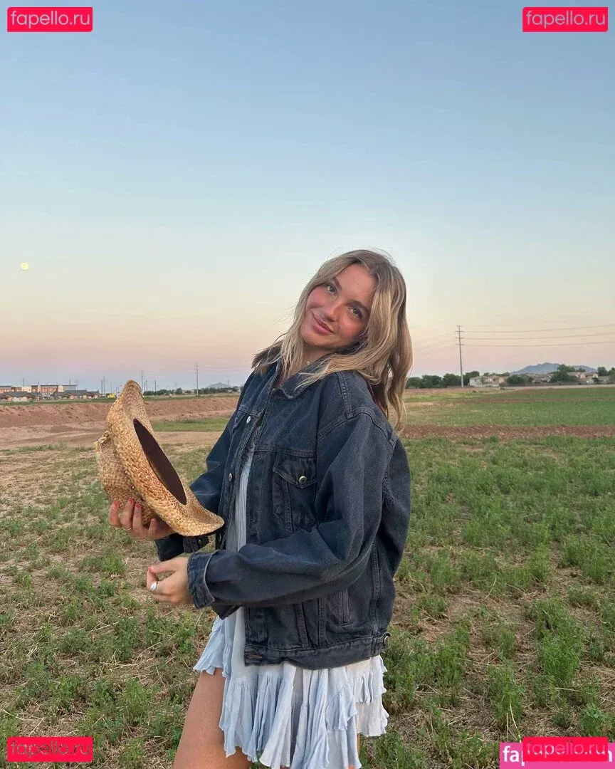 Brynn Rumfallo Onlyfans Photo Gallery 