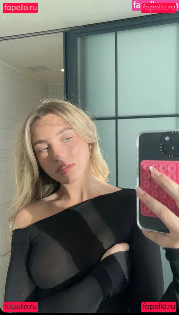 Brynn Rumfallo Onlyfans Photo Gallery 