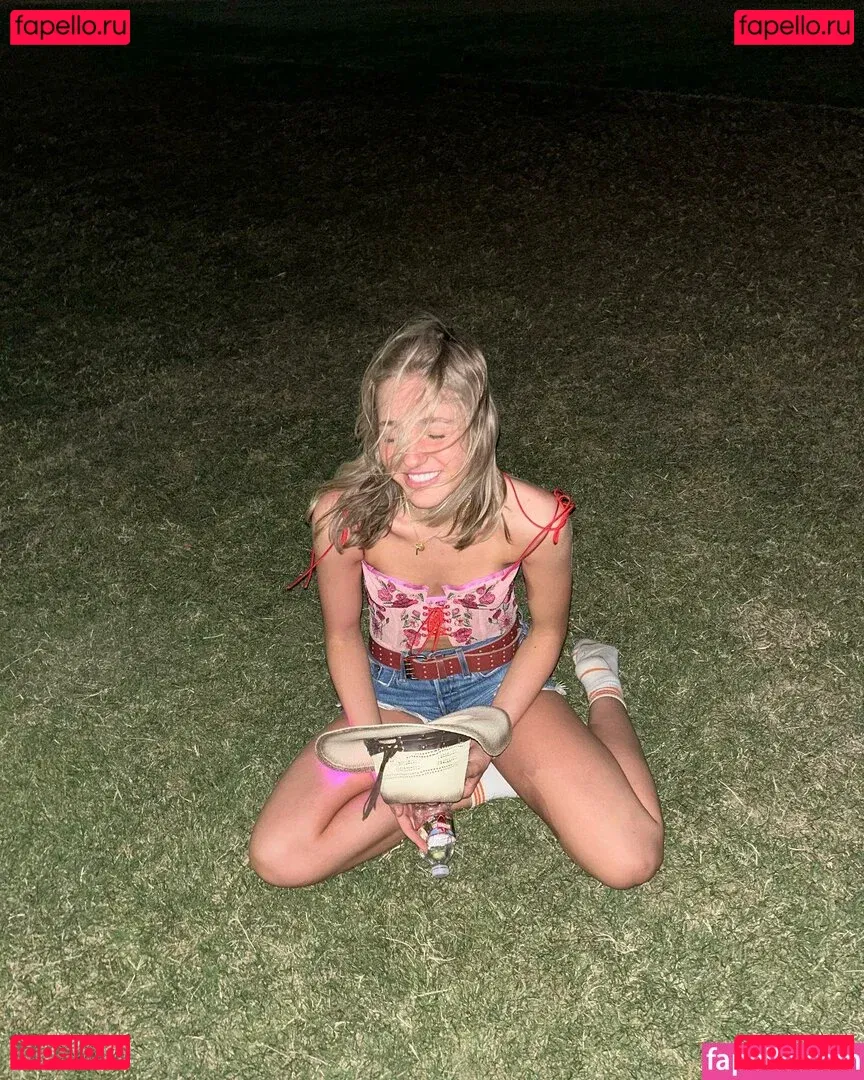 Brynn Rumfallo Onlyfans Photo Gallery 