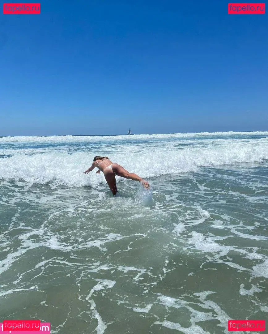 Brynn Rumfallo Onlyfans Photo Gallery 