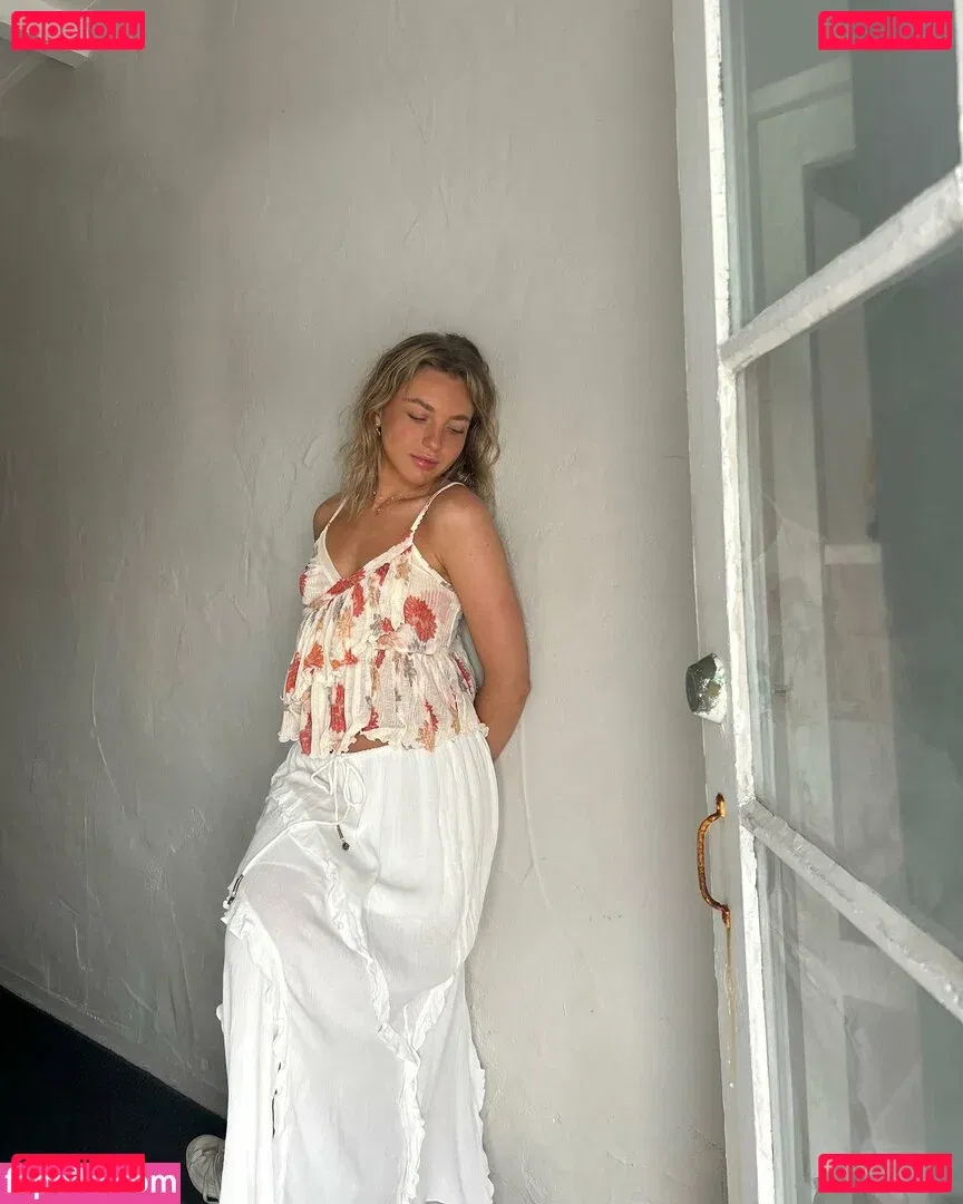 Brynn Rumfallo Onlyfans Photo Gallery 