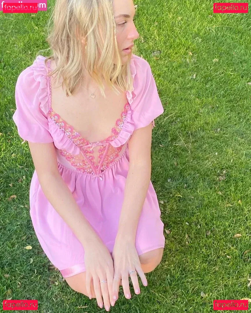 Brynn Rumfallo Onlyfans Photo Gallery 
