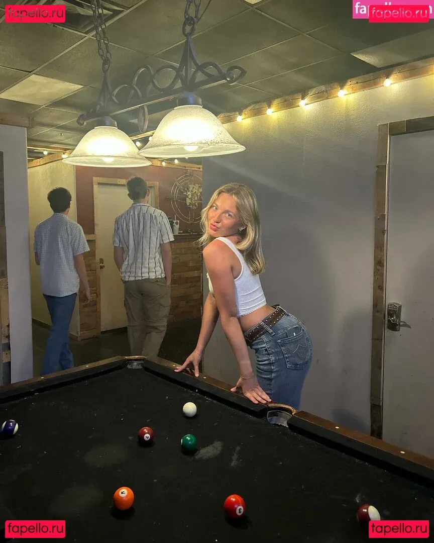 Brynn Rumfallo Onlyfans Photo Gallery 