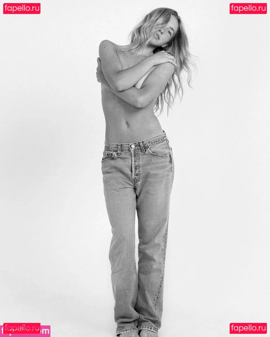 Brynn Rumfallo Onlyfans Photo Gallery 