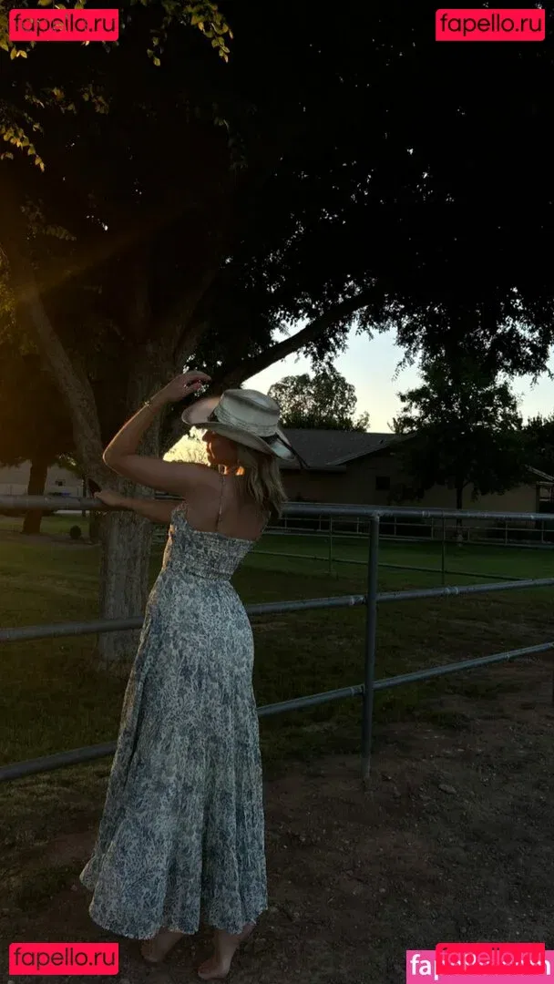 Brynn Rumfallo Onlyfans Photo Gallery 