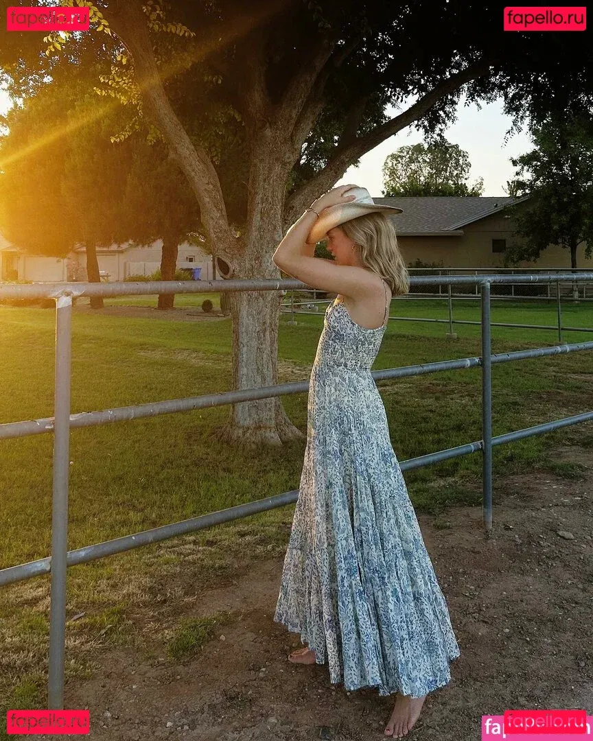 Brynn Rumfallo Onlyfans Photo Gallery 