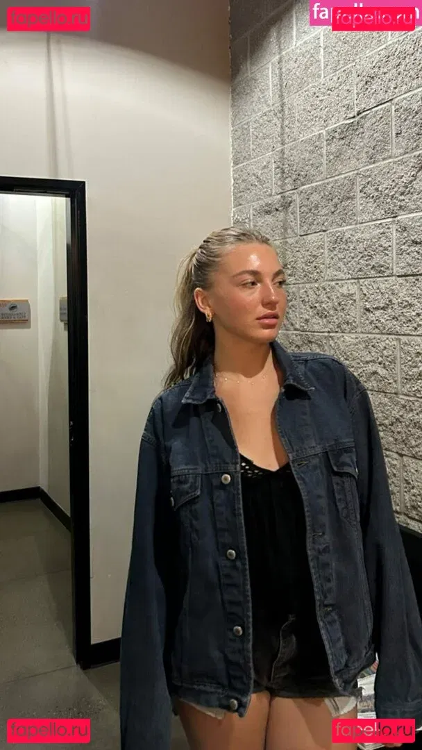 Brynn Rumfallo Onlyfans Photo Gallery 