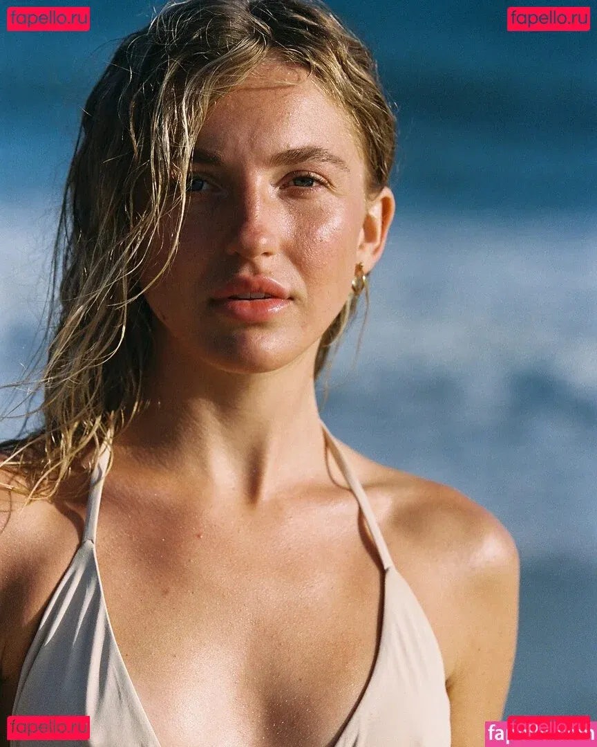 Brynn Rumfallo Onlyfans Photo Gallery 