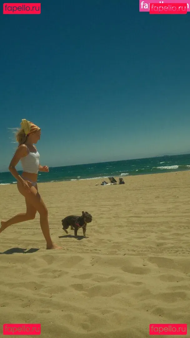 Brynn Rumfallo Onlyfans Photo Gallery 